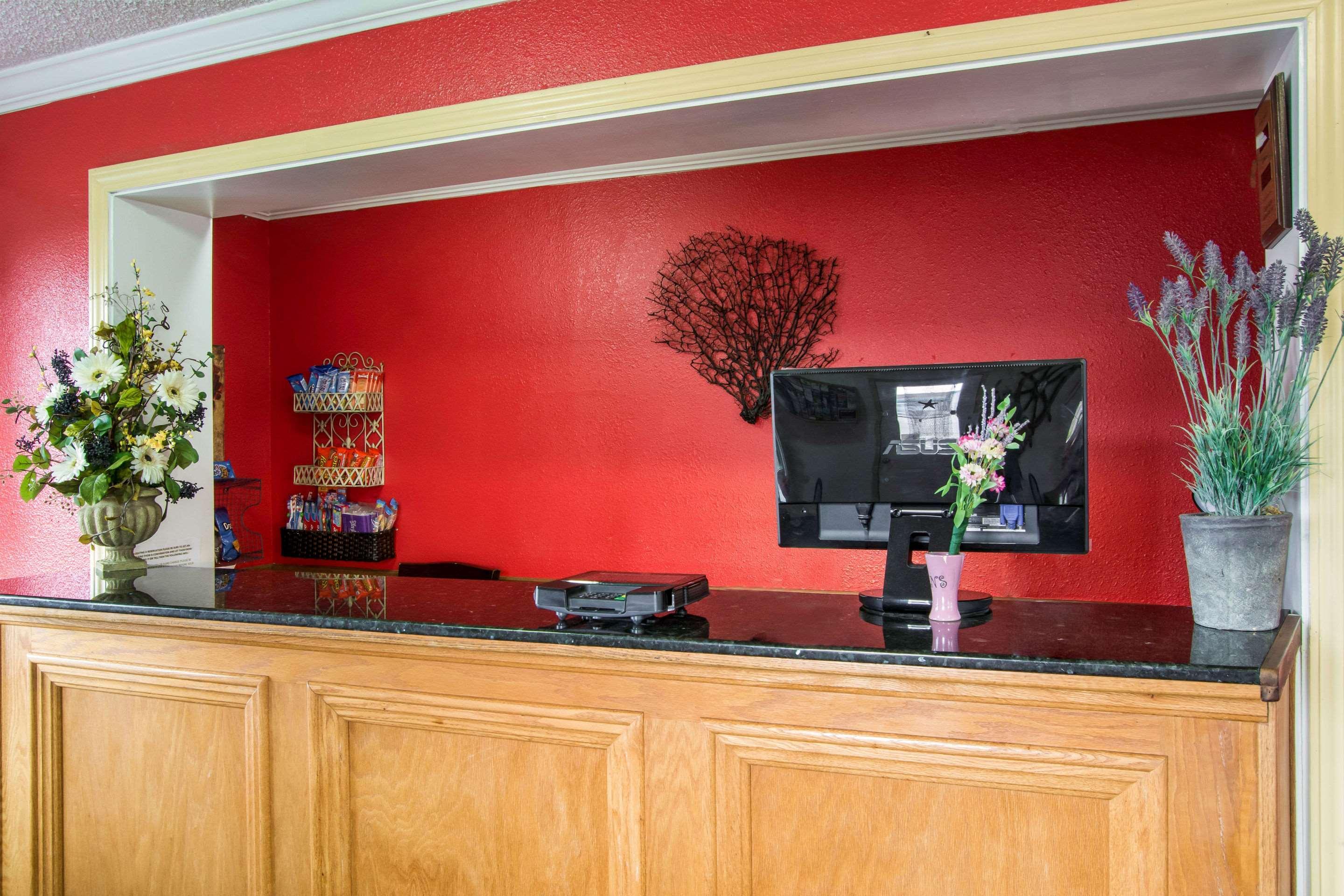 Econo Lodge Torre di Newport Esterno foto